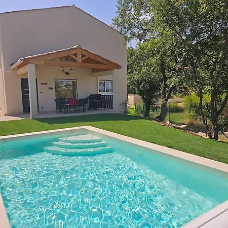 Maison En Provence Avec Piscine Dom wakacyjny Sainte-Tulle